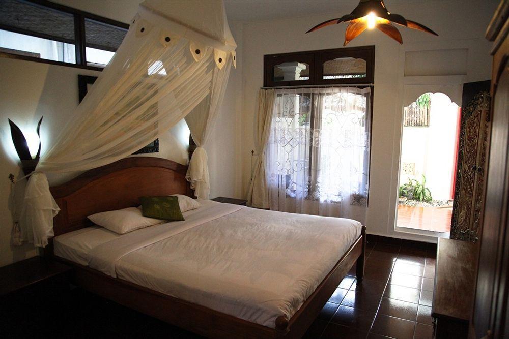 Prima Cottage Sanur Exterior foto